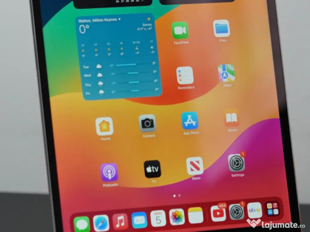 iPad Pro (1st Gen) 10.5” (2017) Wifi + Celullar