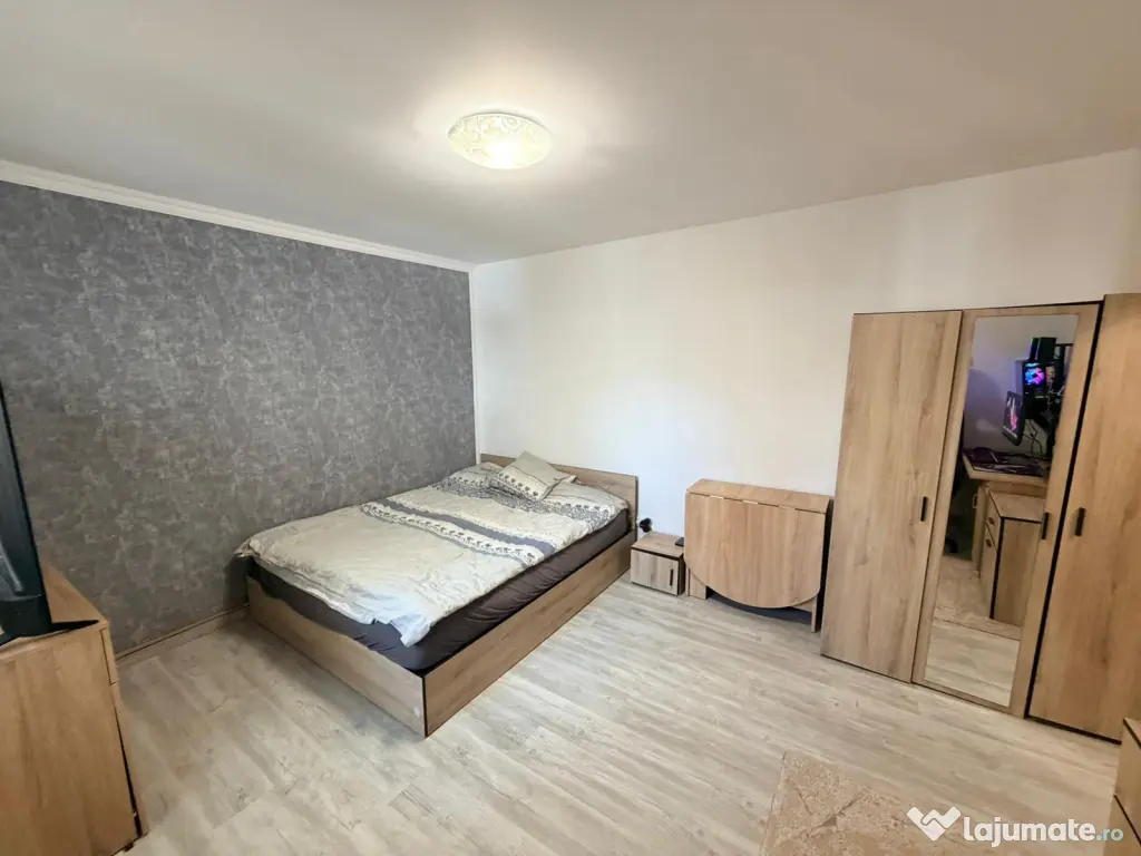 Garsoniera Etaj 2 Renovata Zona Industriala La Cheie