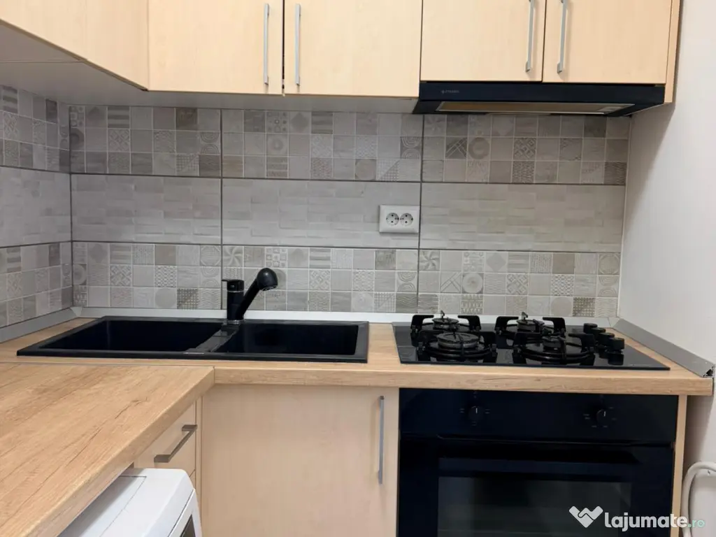 Garsoniera Etaj 2 Renovata Zona Industriala La Cheie