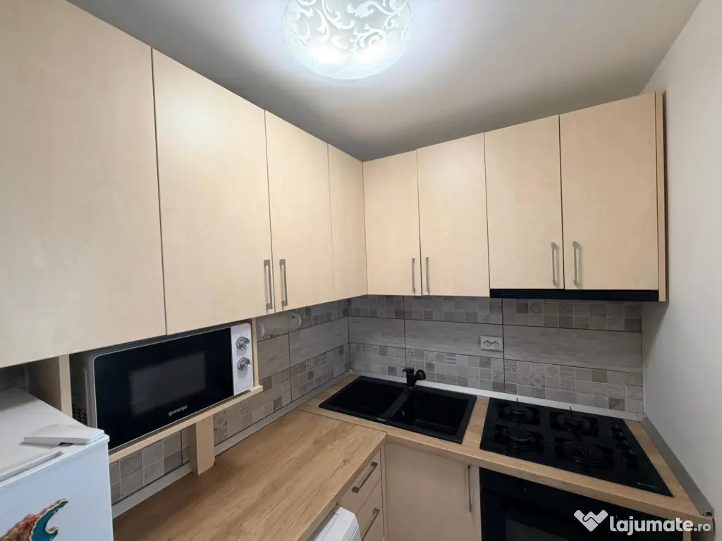 Garsoniera Etaj 2 Renovata Zona Industriala La Cheie