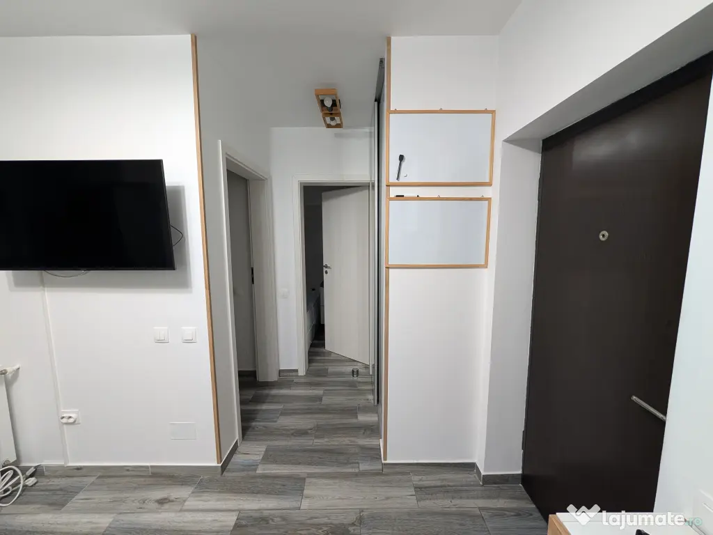 Închiriez apartament studio, sector 4, mobilat, loc parcare inclus 