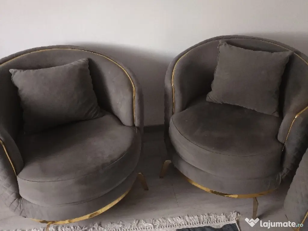 Set canapea + fotolii Chesterfield 