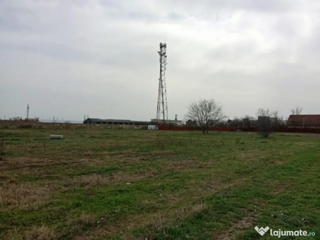 Vând 1.250 mp de libertate în spatele Parcului Mare!