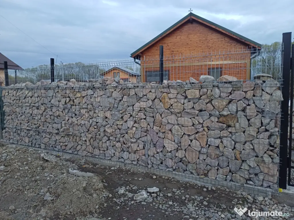 Amenajări interioare-exterioare 