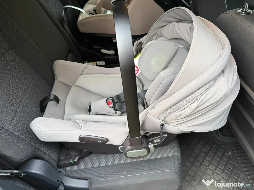 Scoică auto Nuna Pipa Urbn ISOFIX integrat –Granite -tehnic impecabila 