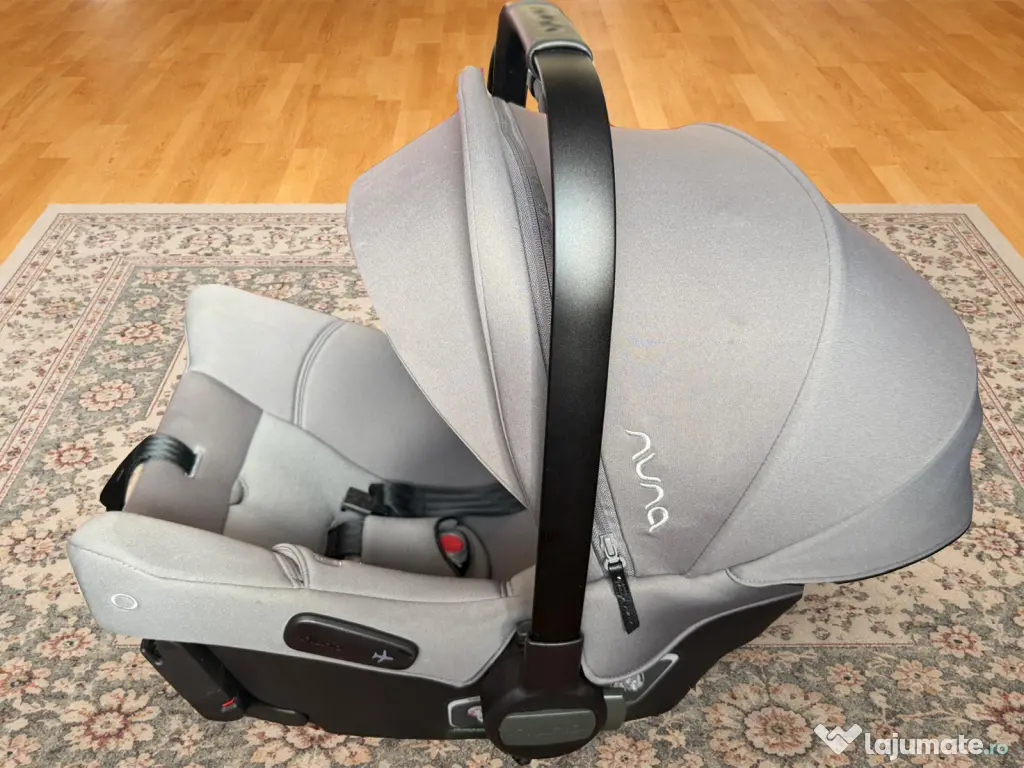 Scoică auto Nuna Pipa Urbn ISOFIX integrat –Granite -tehnic impecabila 