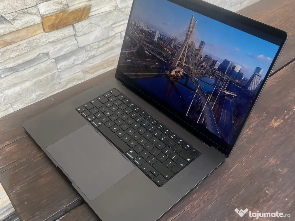 Macbook PRO 16” M4 Pro, 48GB RAM,20GPU,14CPU 