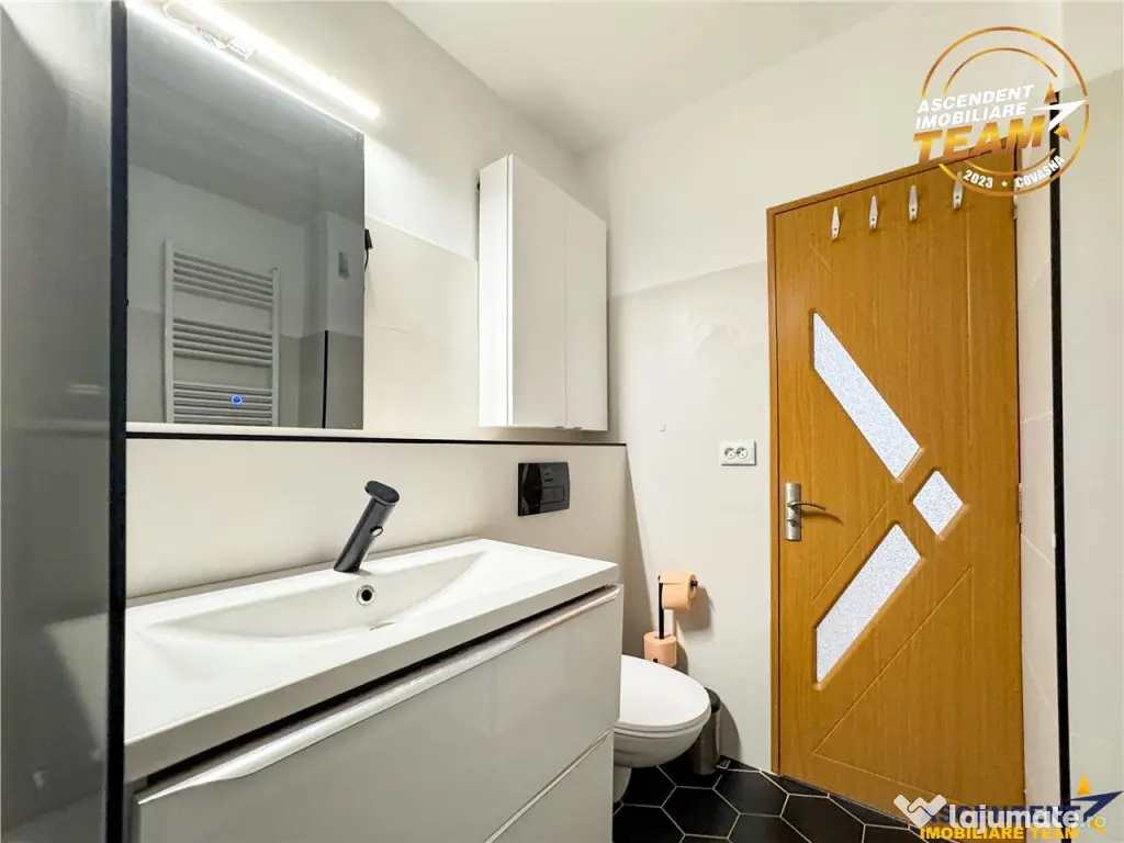 LIVE! Apartament cochet, zona centrala, 2 locuri de parcare, 