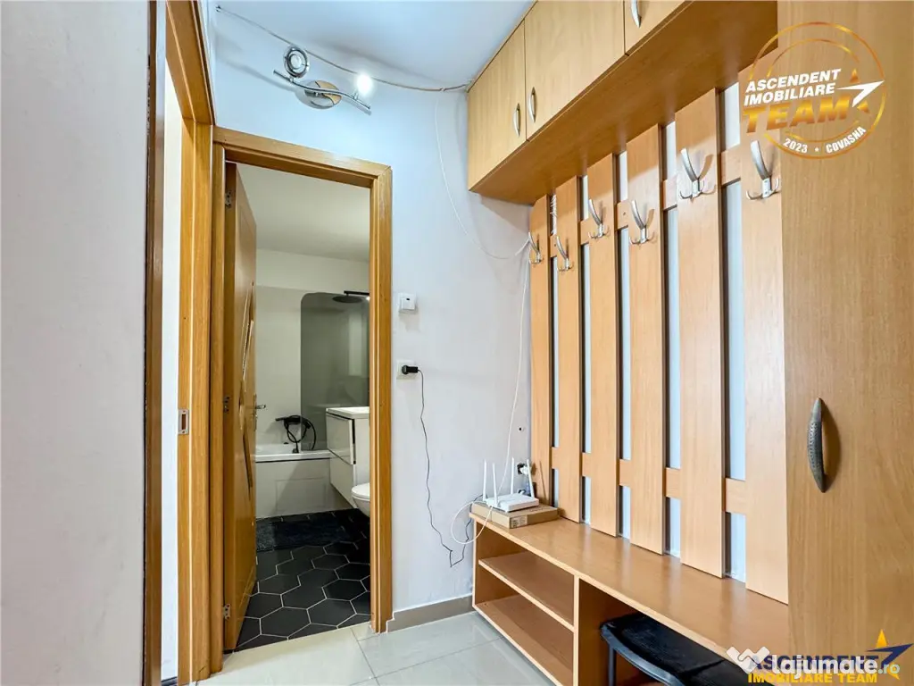 LIVE! Apartament cochet, zona centrala, 2 locuri de parcare, 