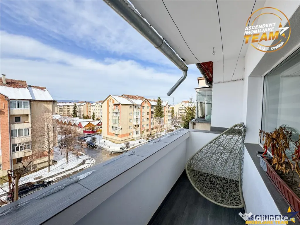 LIVE! Apartament cochet, zona centrala, 2 locuri de parcare, 