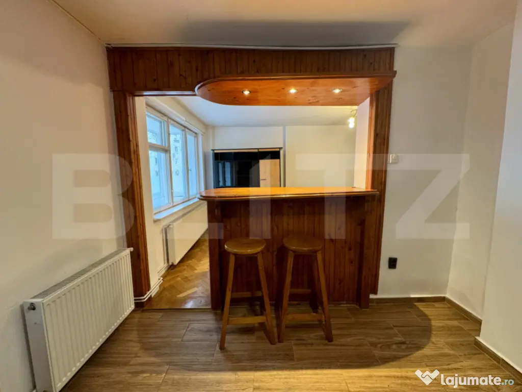 Apartament 3 camere, 82 mp, zona Semicentral 