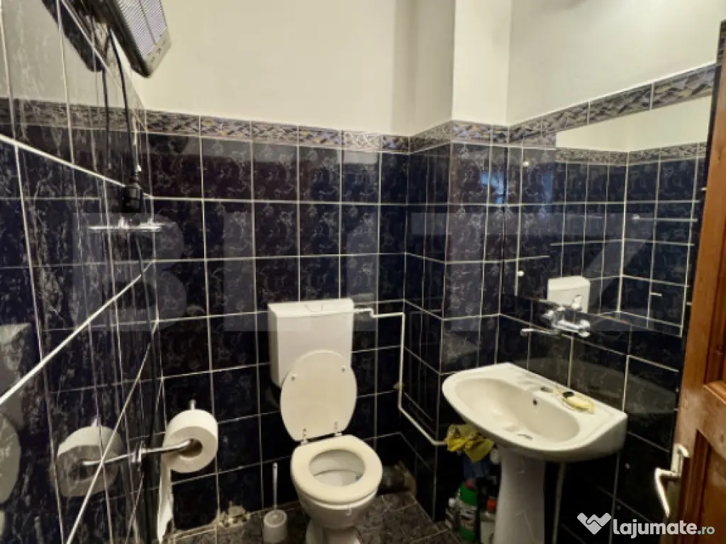 Apartament 3 camere, 82 mp, zona Semicentral 