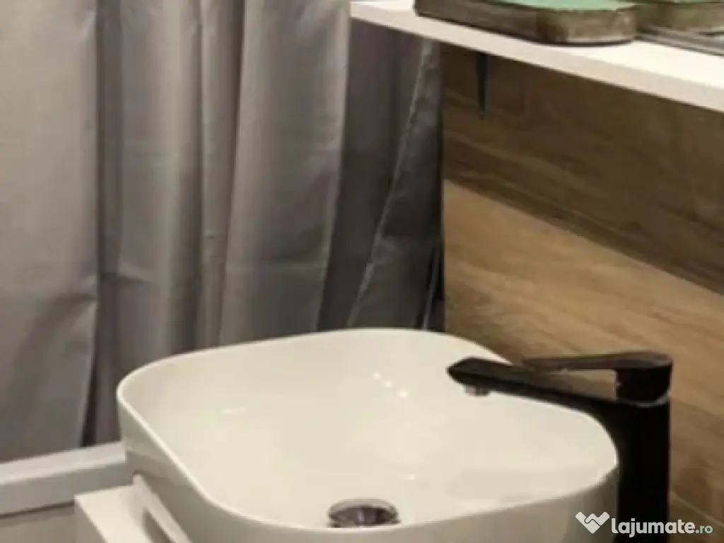 Apartament 2 camere, decomandat - zona Cosmopolit Magnolia 