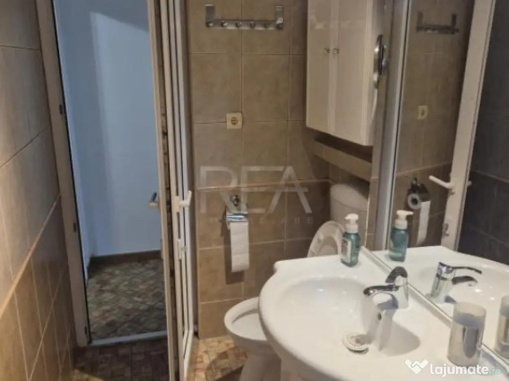 3 camere, P/8, bloc 1992, centrala- Crangasi