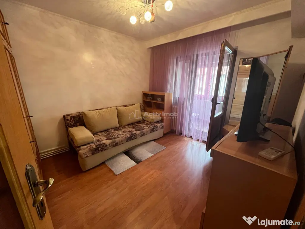 Caransebes, 2 Camere, Dec., Zona Pipirig 