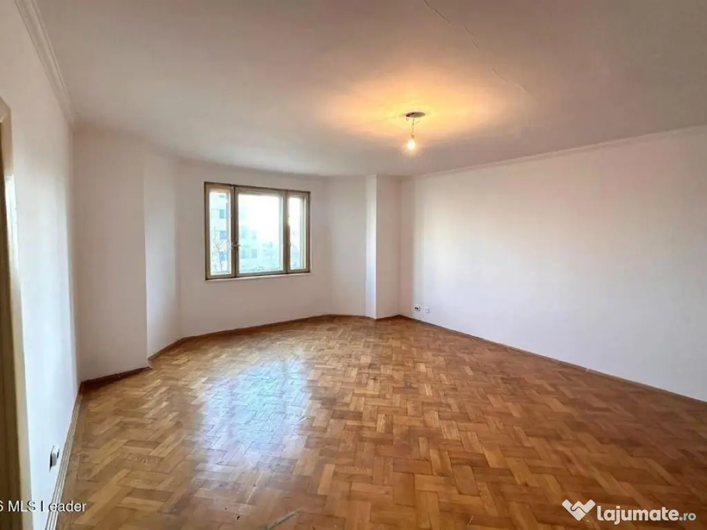 B-dul Carol I nr. 59, 188 mpu, etaj 3, 6 camere, bloc mic