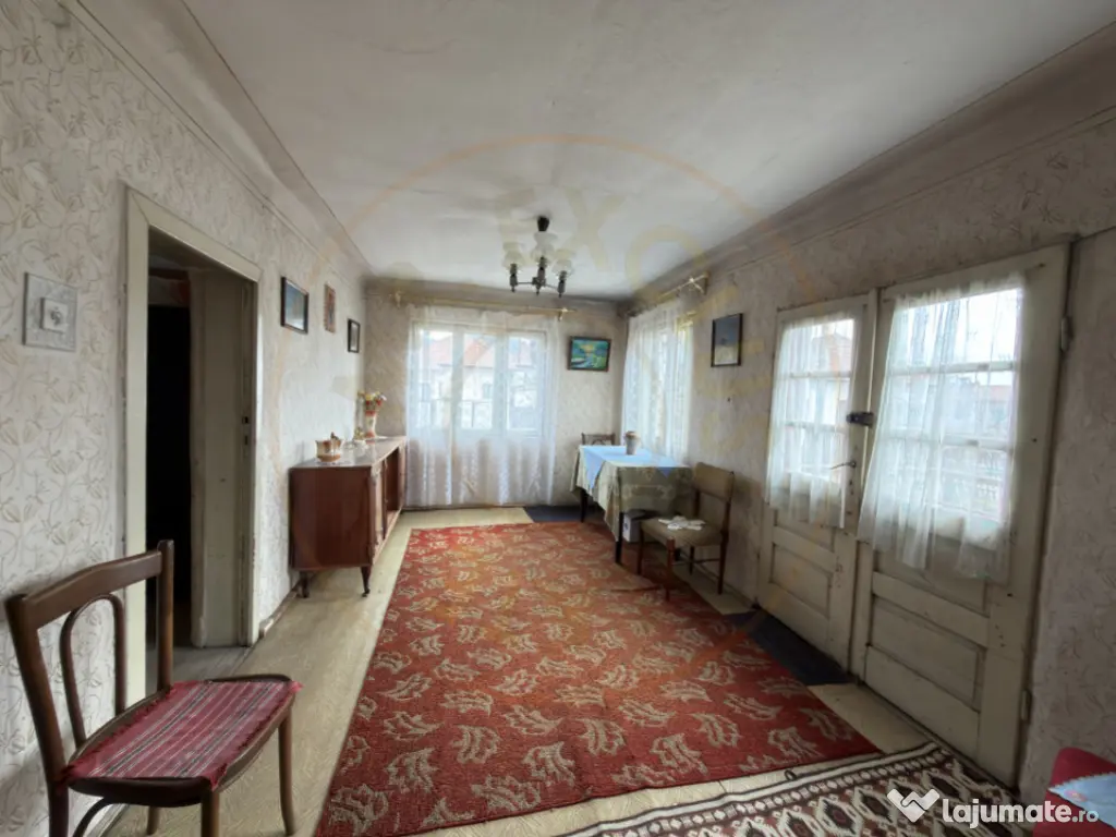 Casa+Teren intravilan 2.056 mp – dubla deschidere – DN P