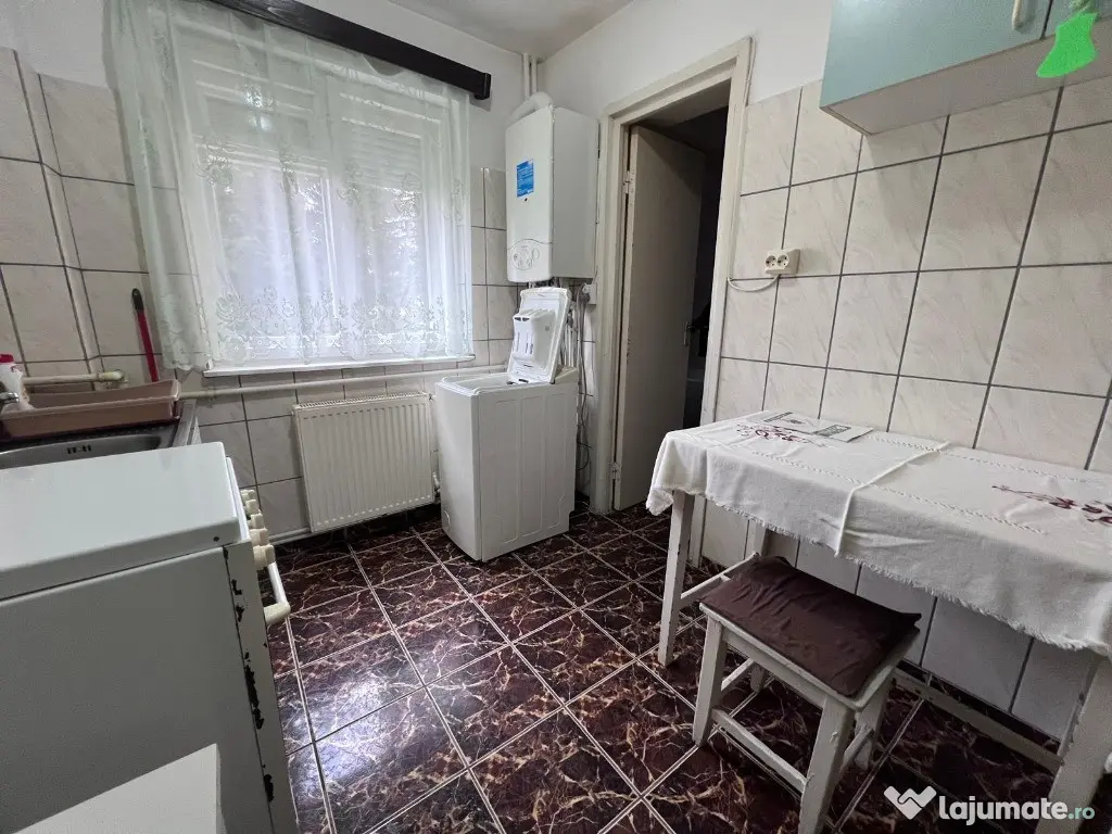 Apartament 2 camere, zona Minerul-Penny 