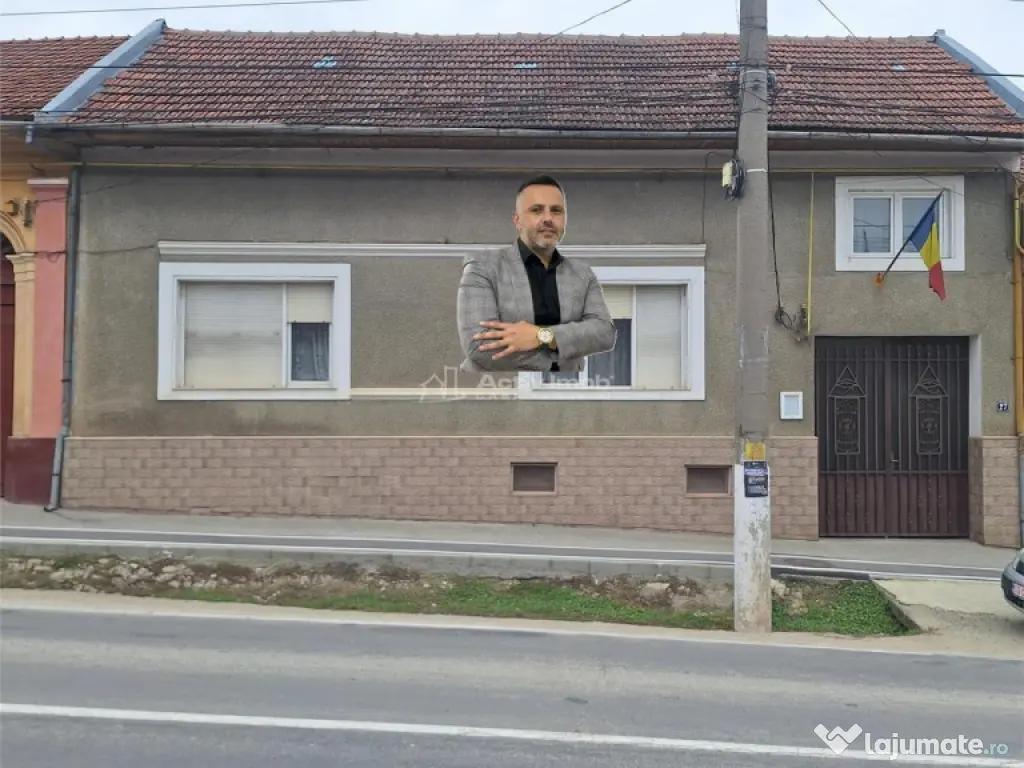 Bocsa Montana, Casa Solida Gradina, Strada Principala 