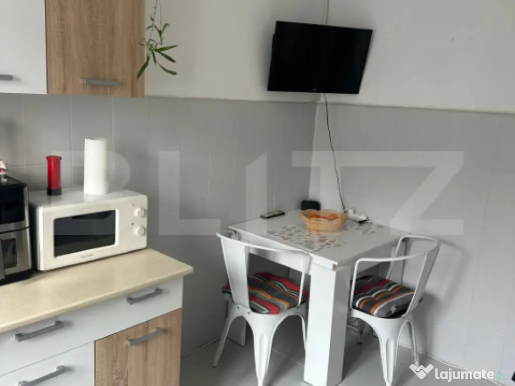 Apartament 2 camere, 48 mp, etaj 2/4, mobilat și utilat com 