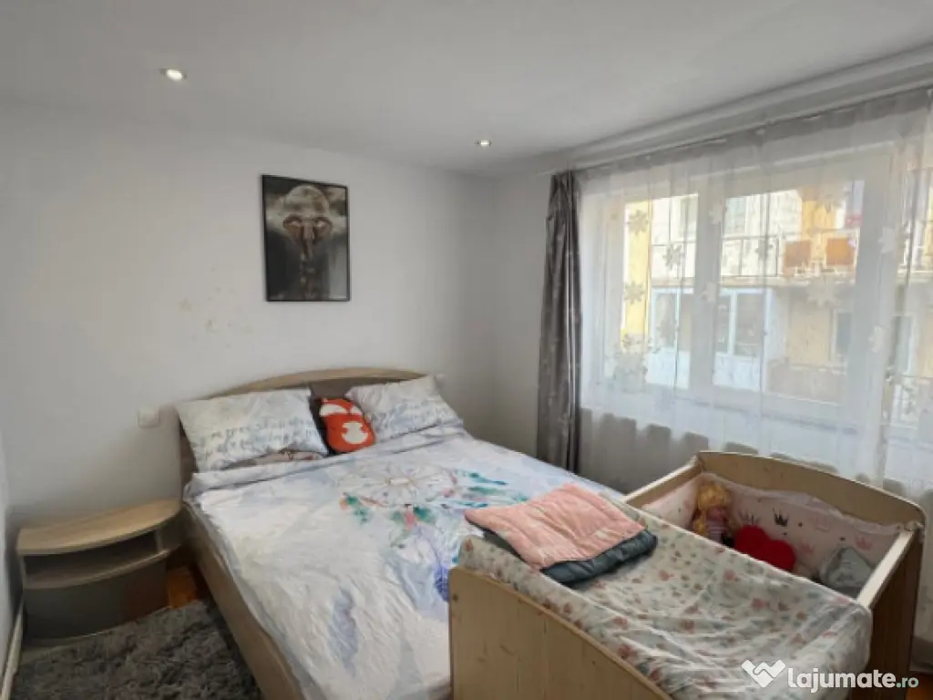 Apartament 3 camere, central, 68 mp, mobilat – Baia Sprie 