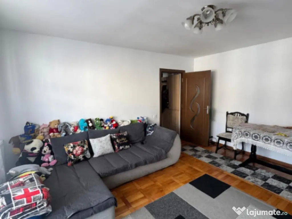 Apartament 3 camere, central, 68 mp, mobilat – Baia Sprie 