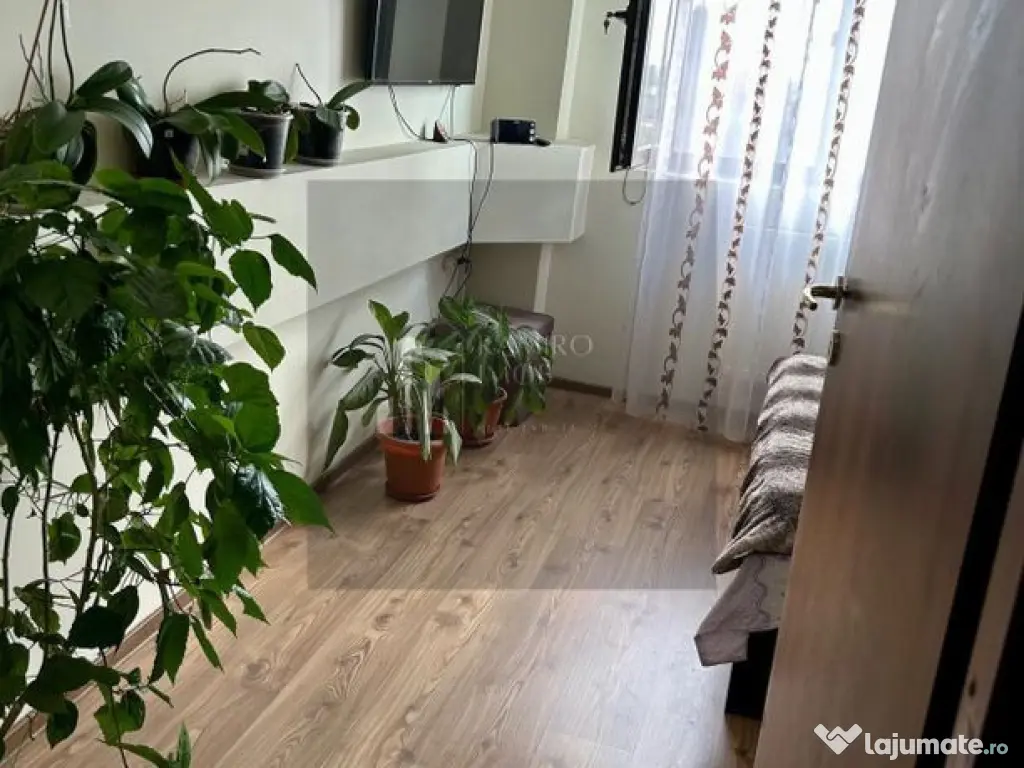 Apartament 2 camere decomandat 59 mp Sector 4