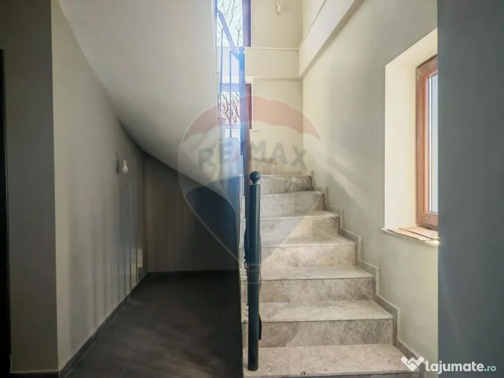 Vila cu 5 camere de vanzare I Corbeanca I Laguna Albastra 