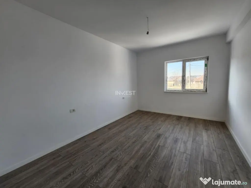 Casa individuala , 4 camere , 2 bai , zona MIROSLAVA-VALEA U