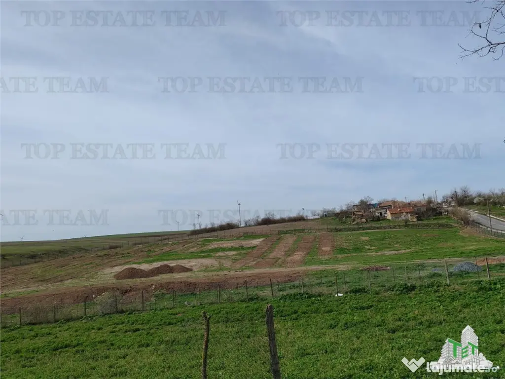 Teren intravilan cu utilitati 4350 mp la tara Jud Constanta 