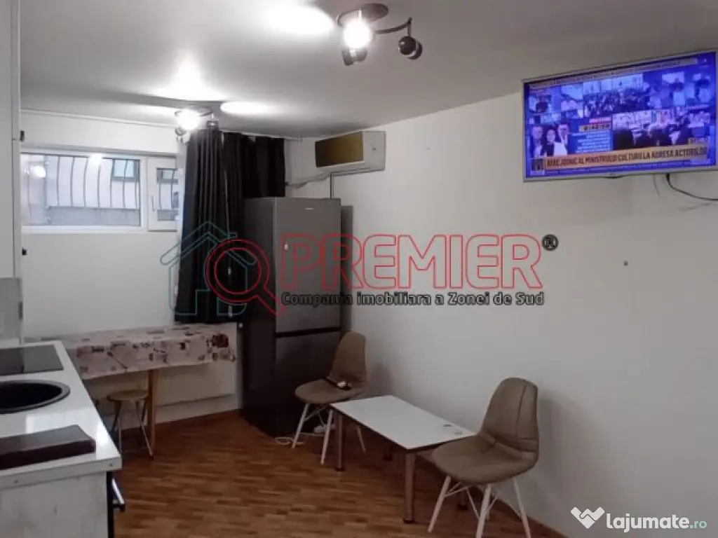 Metrou Eroii Revoluției - Garsonieră