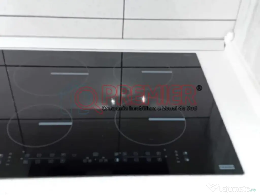 Metrou Eroii Revoluției - Garsonieră