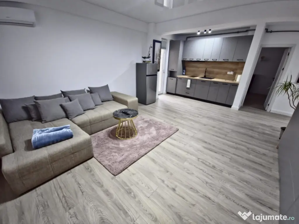 Mamaia Nord apartament nou 51 mp cu terasa si loc parcare