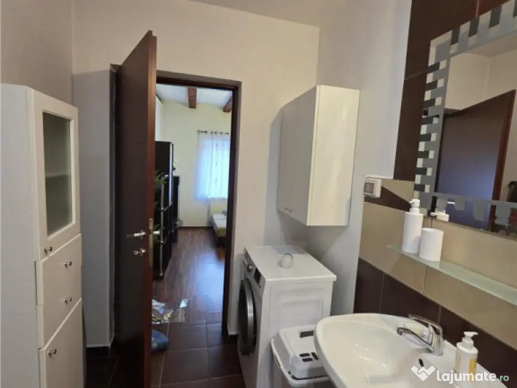 Casa de inchiriat in zona Scheii Brasovului