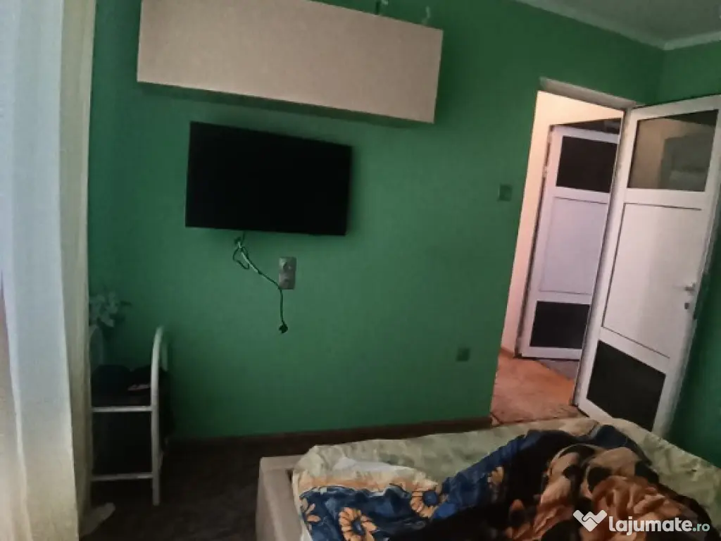 Traian, 3 camere, decom., cu garaj 