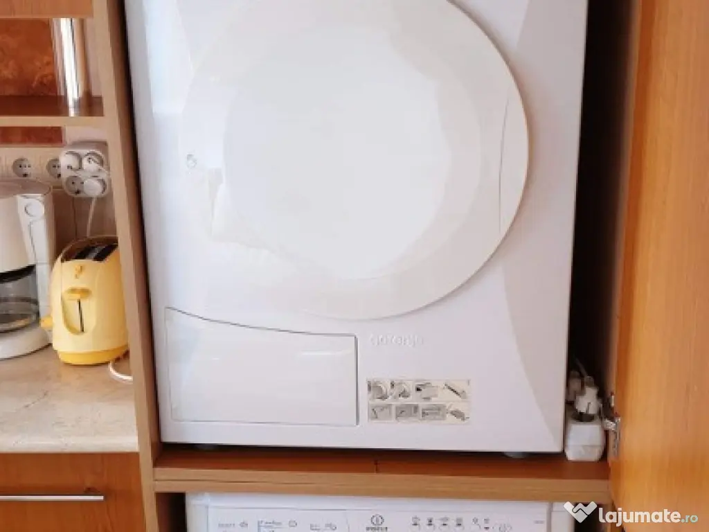 Apartament 2 camere spatios-cu vedere superba ! 