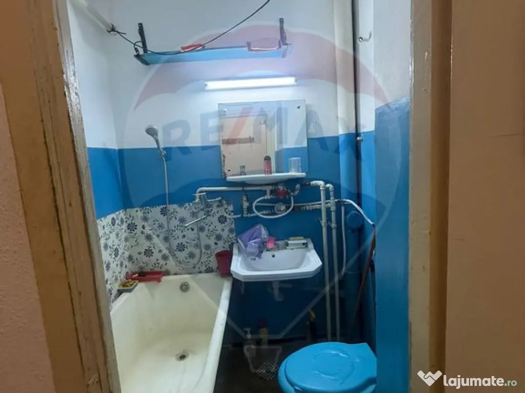 Apartament cu 2 camere de vânzare în zona Valea Rosie 