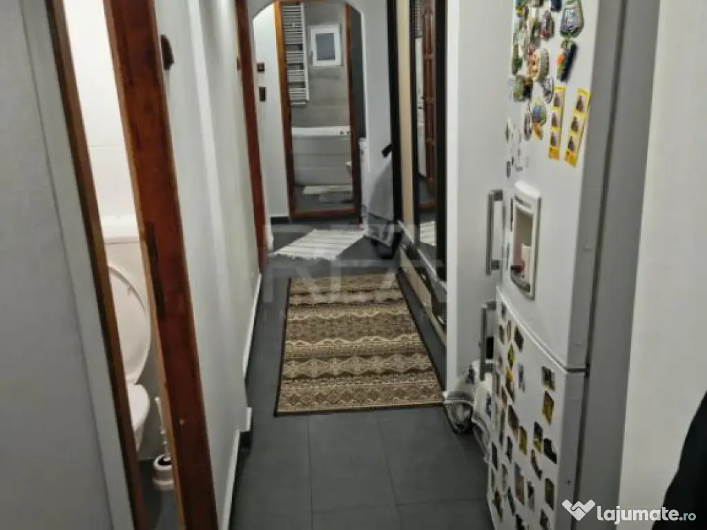 3 camere in bloc 1987 la etajul 1/4 - 4 minute Aparatorii Pa 