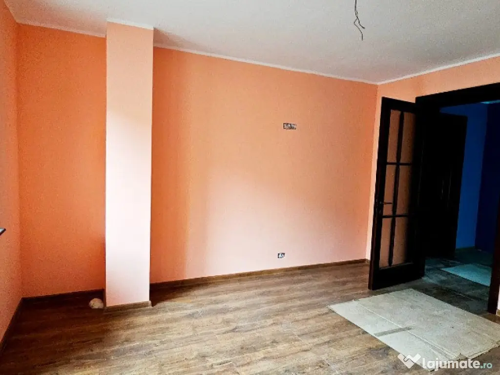 Vila cocheta,beci si livada,cadru natural intim,atractiv,zona Ciritei 