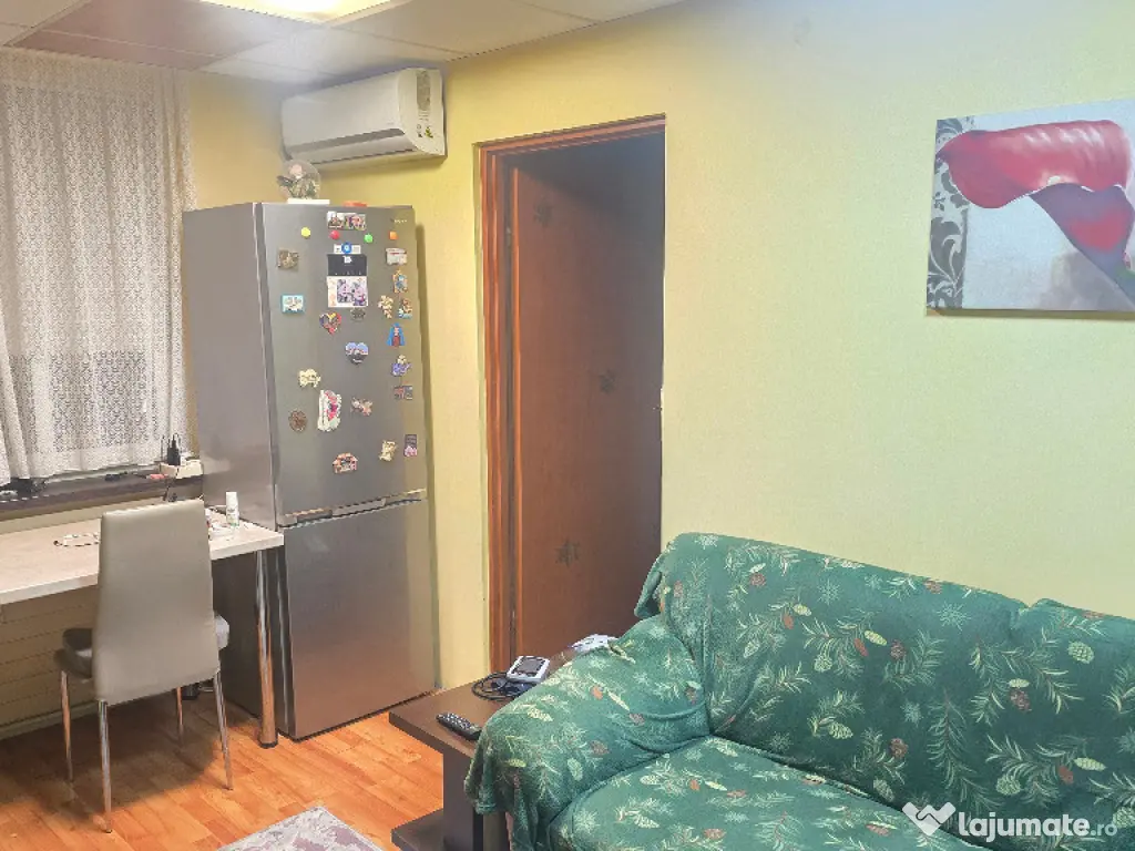 Vand apartament cu 3 camere in Deva, zona Dacia, mobilat, utilat 