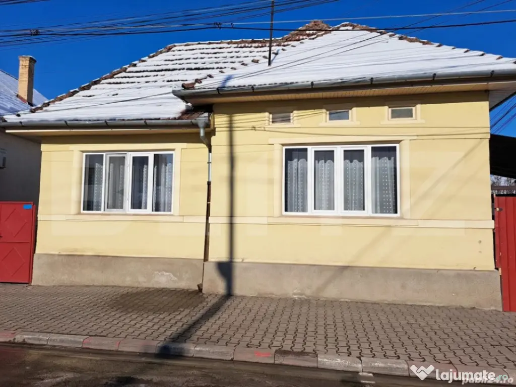 Spatiu comercial de inchiriat firma/birouri strada Garii 