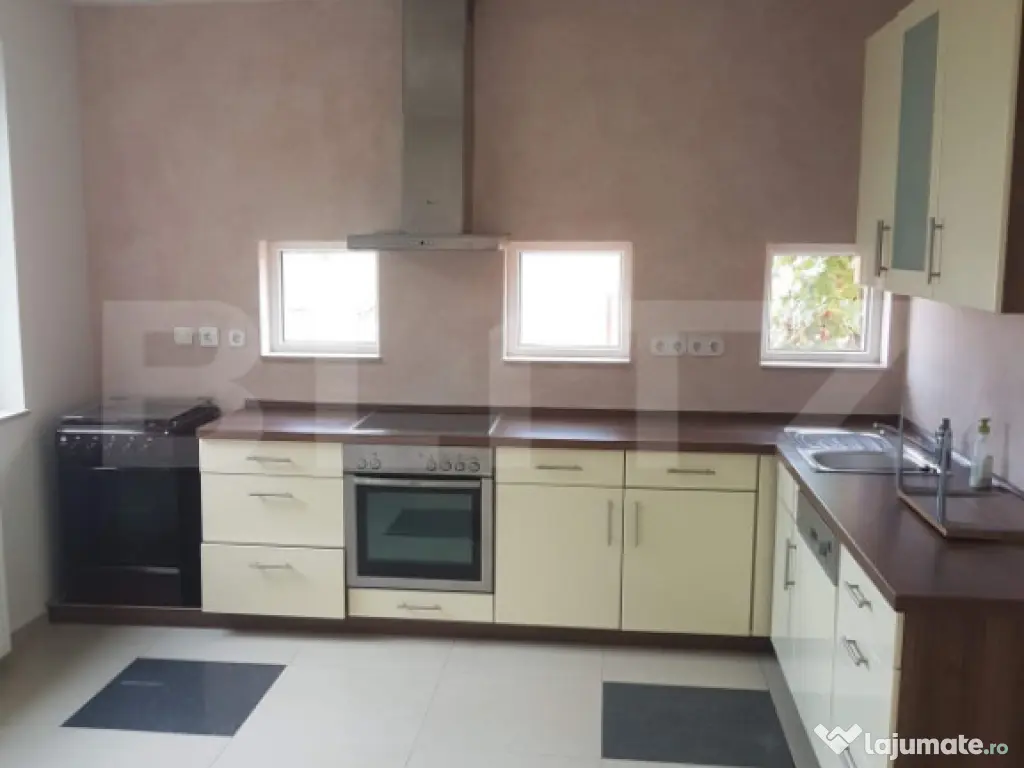 Casa individuala 200 mp, reg P+1, zona Mosnita Noua 