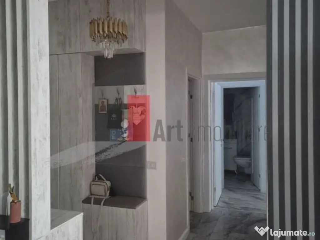 Vanzare apartament 3 camere 70 mp-Weiner Palada+loc de pa... 