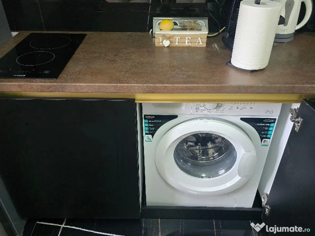 Inchiriez apartament 2 camere decomandat in Deva, zona Garii