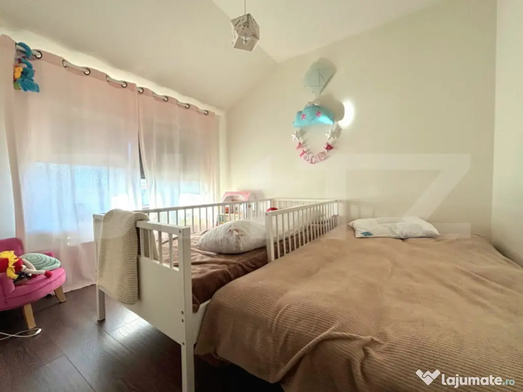 Casa 4 dormitoare, 1550 mp, zona Ciarda Rosie 