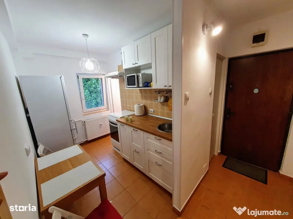 Vitan mall moruzzi etaj 4 