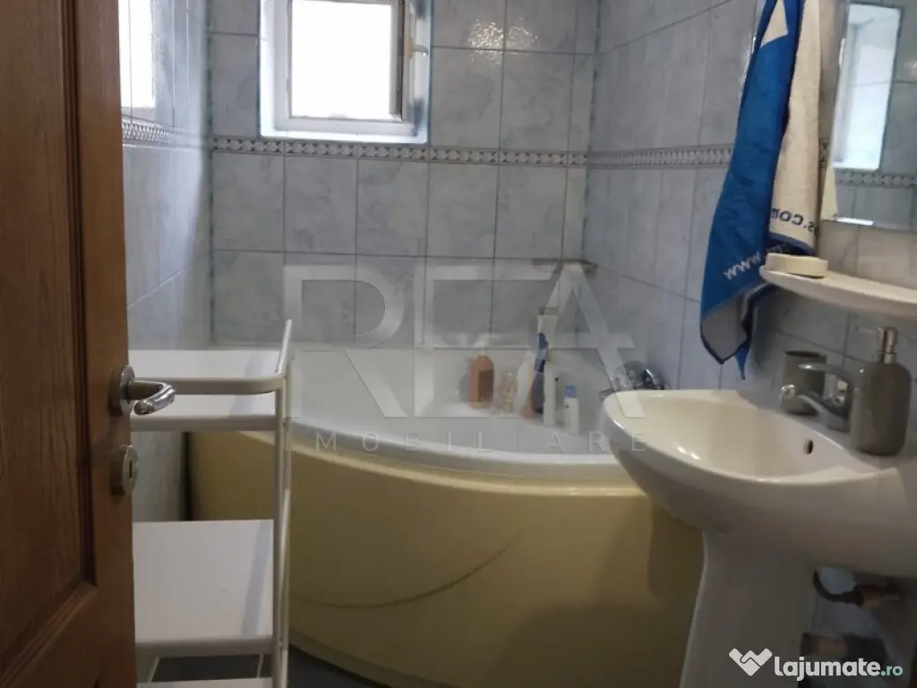 3 camere Unirii decomandat, inst. schimb., et. 2, an 1991, 7 