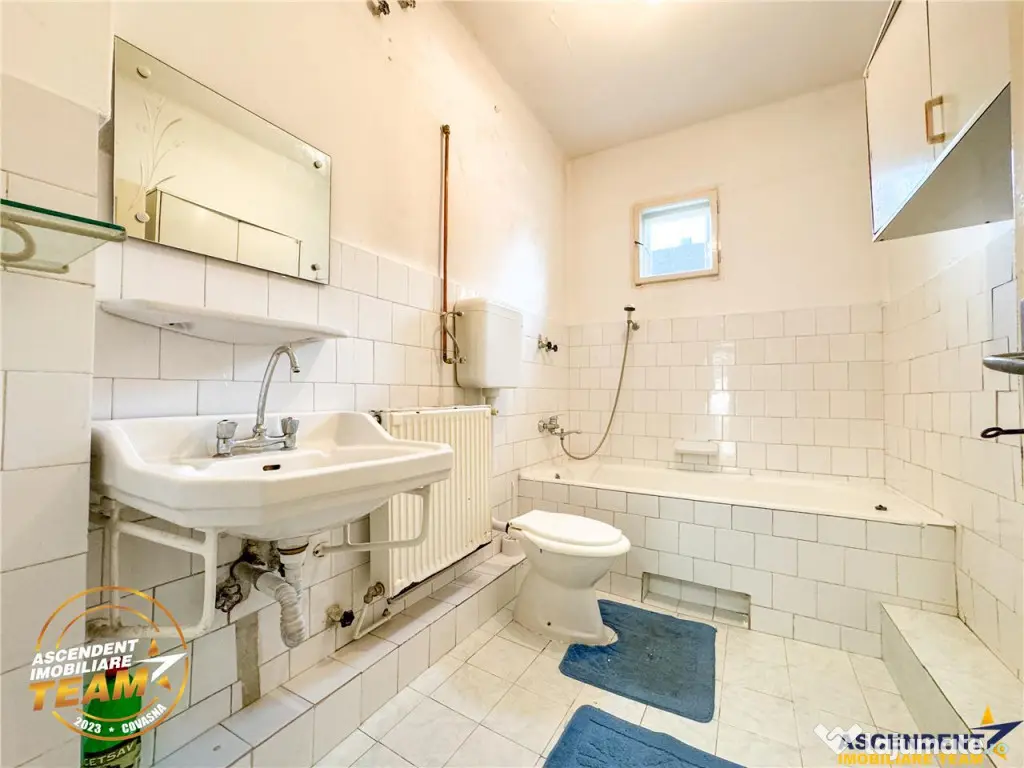 FILM3D! Casa ospitaliera,curte si gradina asortata,arie lini 