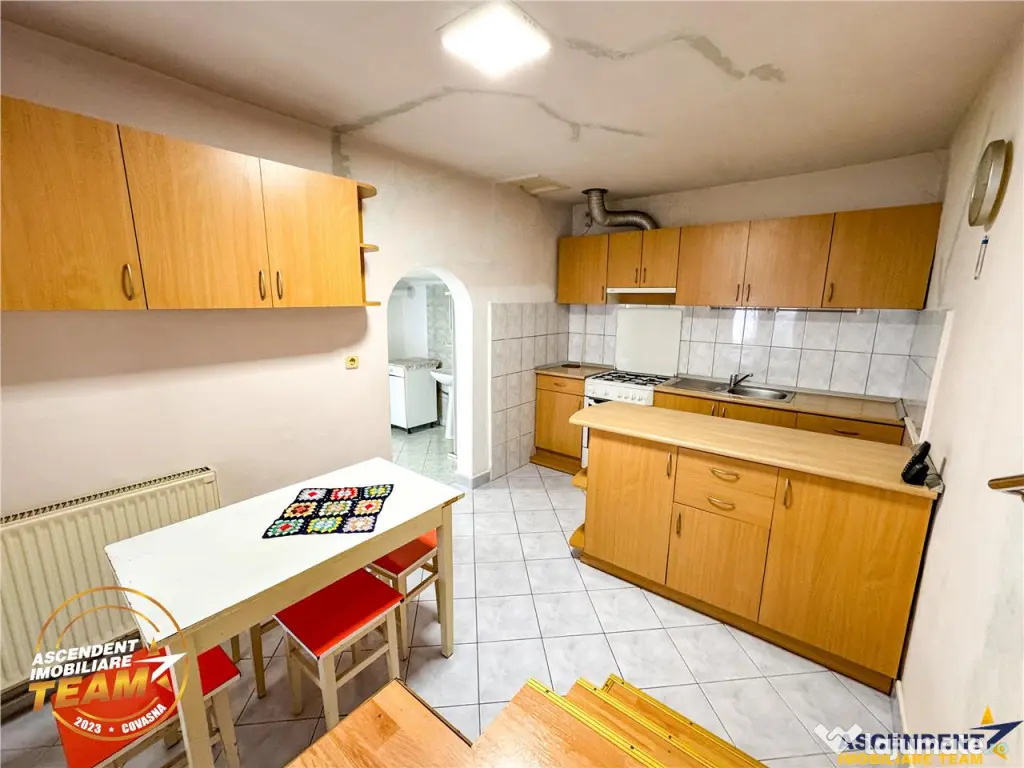 FILM3D! Casa ospitaliera,curte si gradina asortata,arie lini 