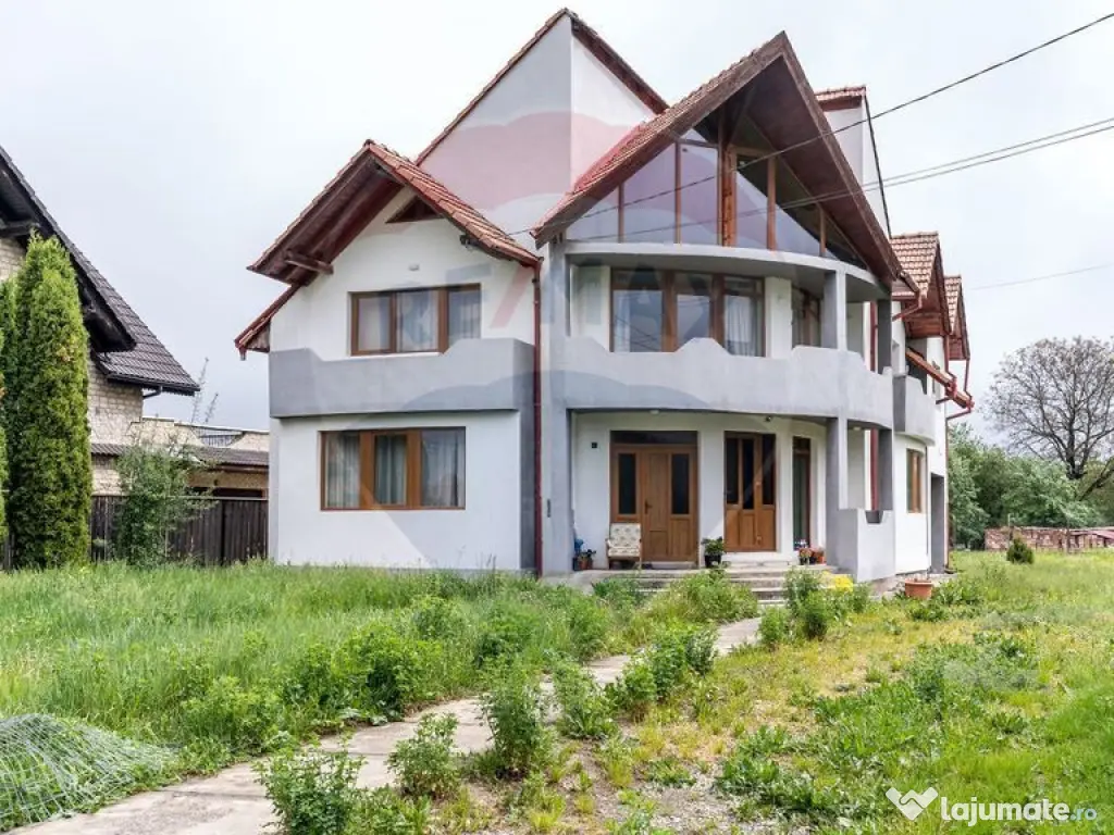 Casa cu 6 camere de vanzare, zona Centrala, Huedin 
